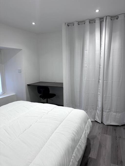 Appartement T4 En Hyper-Centre Bourgoin-Jallieu Dış mekan fotoğraf